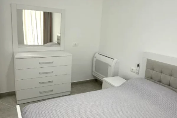 Shtepi me qera Apartament ne Tirane, 1+1, Mobilimi E mobiluar, Pagesa 600  Euro.