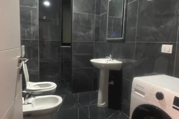 Shtepi me qera Apartament ne Tirane, 1+1, Mobilimi E mobiluar, Pagesa 50,000  Leke.