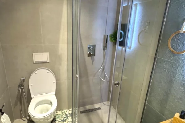 Shtepi me qera Apartament ne Tirane, 1+1, Mobilimi E mobiluar, Pagesa 800  Leke.