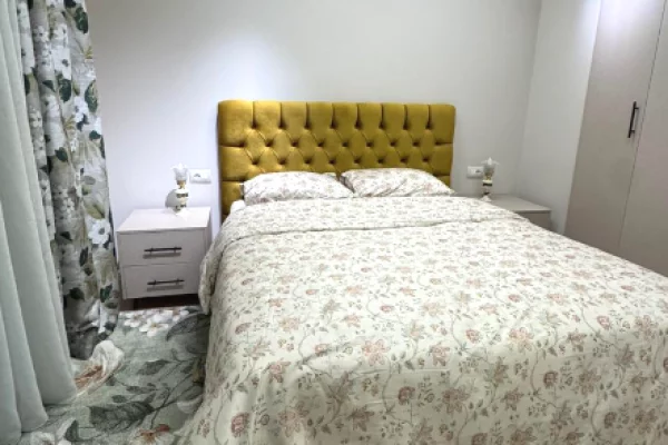 Shtepi me qera Apartament ne Tirane, 1+1, Mobilimi E mobiluar, Pagesa 800  Leke.