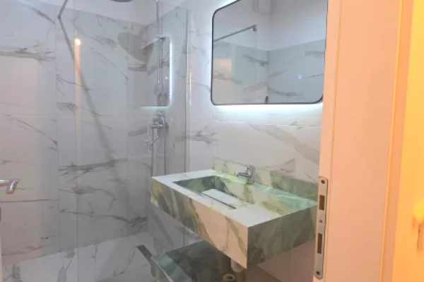 Shtepi me qera Apartament ne Tirane, 1+1, Mobilimi E mobiluar, Pagesa 60,000  Leke.
