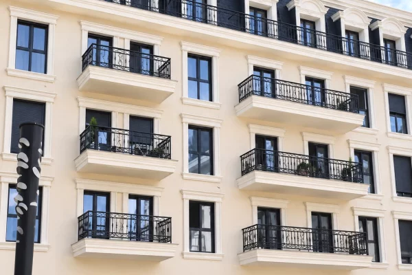 SHITET APARTAMENT 1+1 I INVESTUAR | PORTA TIRANA E RE – SAUK