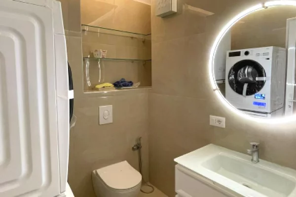 Shtepi ne shitje Apartament ne Tirane, 2+1, Mobilimi E mobiluar, Pagesa 25,250,000  Leke.