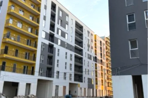 Apartment for sale in Tirana 1+1, Emty