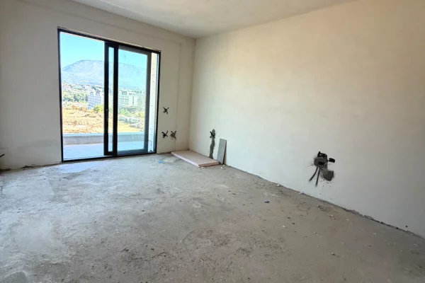 Apartment for sale in Tirana 2+1, Emty