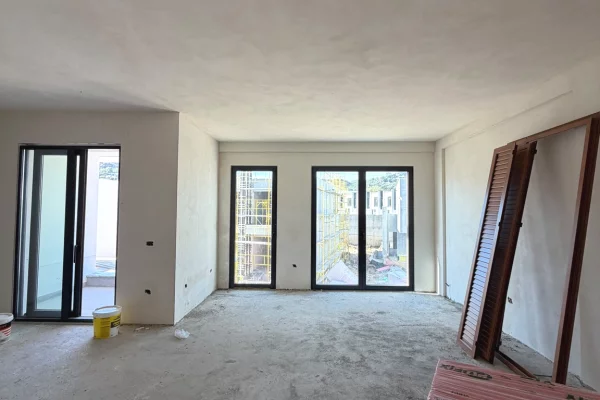 Super cmim Shitet apartament 2+1+ 2 tualete | Maison De La Terre, Teg