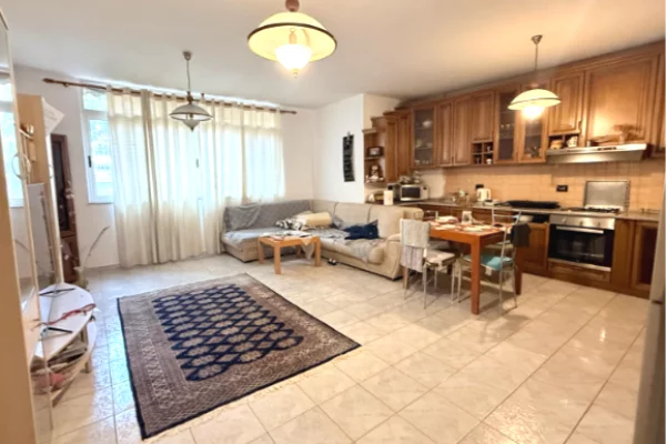 House for Sale 3+1 in Tirana - 289,000 Euro