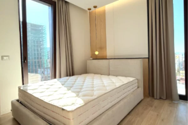 Shtepi me qera Apartament ne Tirane, 3+1, Mobilimi E mobiluar, Pagesa 3,200  Euro.