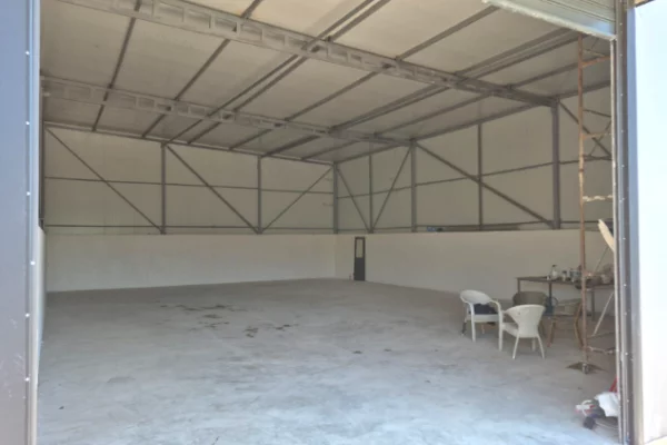 JEPET ME QIRA KAPANON 235 m2 | PRUSH, TIRANE