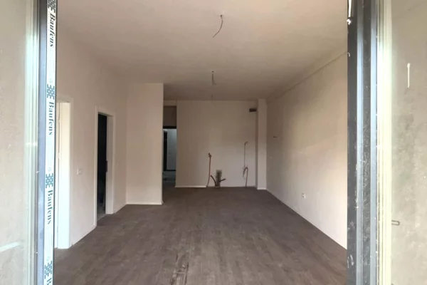 Appartamento in vendita a Tirana 1+1, Vuoto