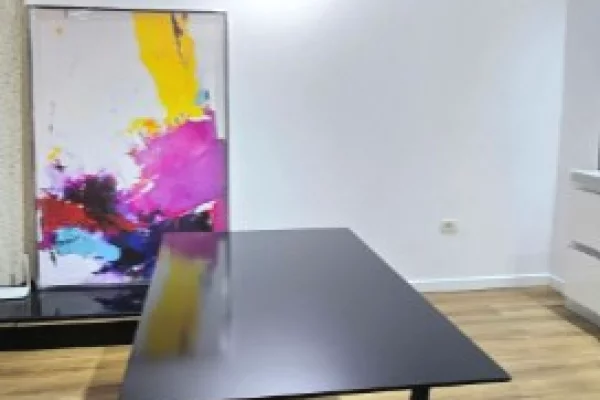 Shtepi me qera Apartament ne Tirane, 2+1, Mobilimi E mobiluar, Pagesa 120,000  Leke.