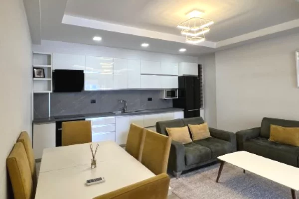 Shtepi me qera Apartament ne Tirane, 2+1, Mobilimi E mobiluar, Pagesa 95,000  Leke.