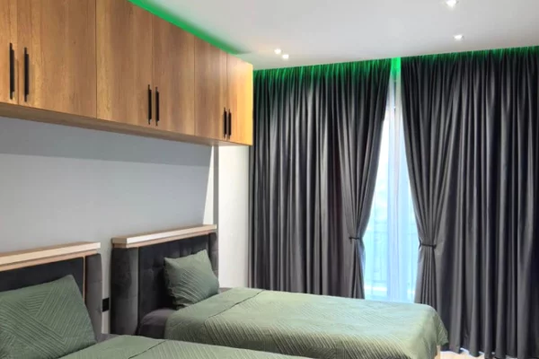 Shtepi me qera Apartament ne Tirane, 2+1, Mobilimi E mobiluar, Pagesa 110,000  Leke.