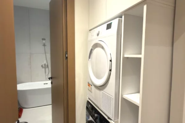 Shtepi me qera Apartament ne Tirane, 2+1, Mobilimi E mobiluar, Pagesa 1,700  Euro.