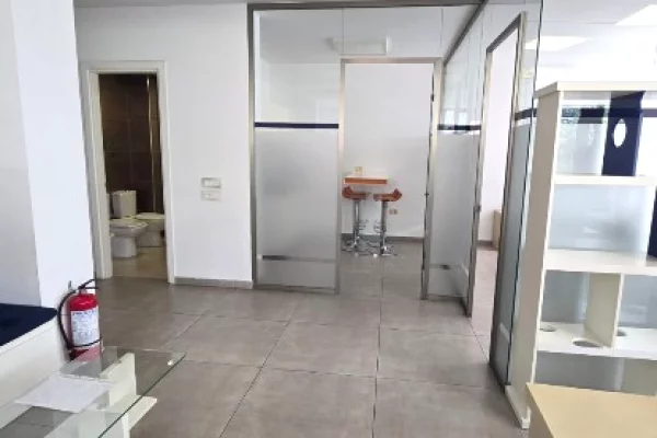 EKSKLUZIVE | ZYRA 115 M2 ME QIRA – KRISTAL CENTER