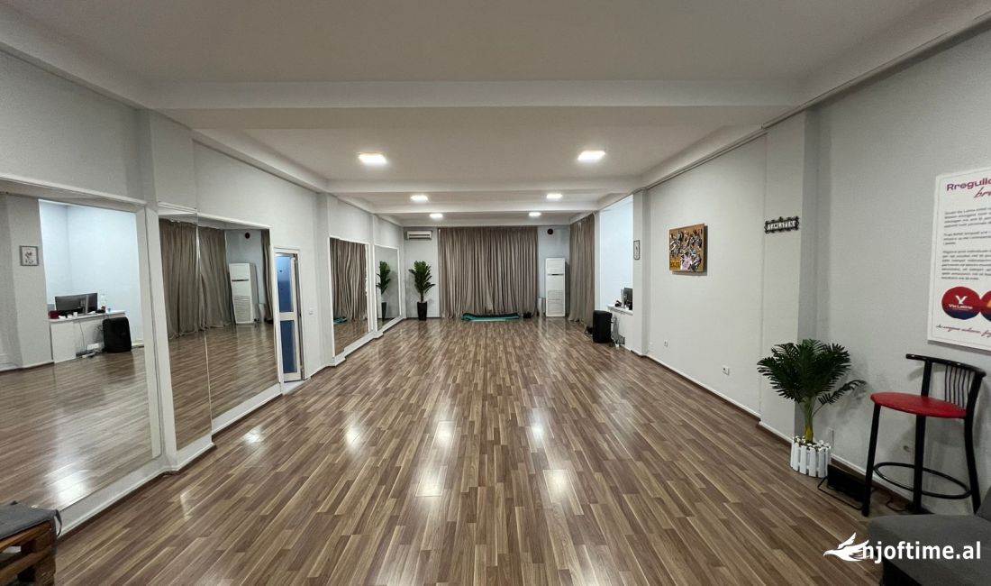 Shitet objekt 1 katesh te Myslym Shyri Prane Gjykates se Rrethit