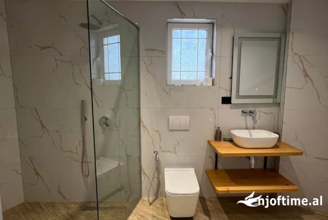 SHITET HOTEL NE KSAMIL