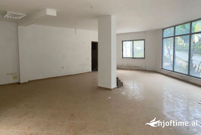 Ambient biznesi ne shitje 1+1 ne Tirane - 60,000 Euro