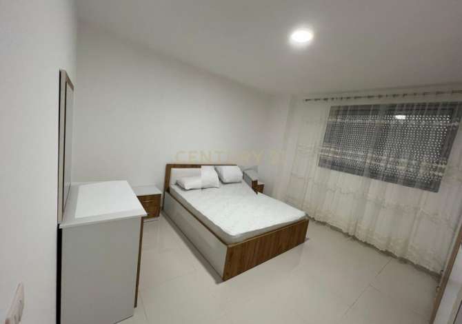 Jepet me Qera Apartament 2+1 ne Zonen e Freskut,350 € /Muaj