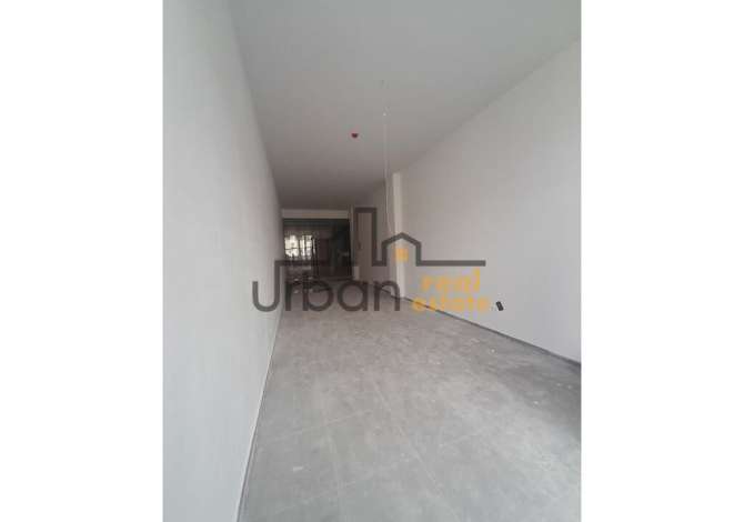 Tirane, jap me qera ambjent biznesi Kati 1, 55 m² 1.300 € (Garden Building)
