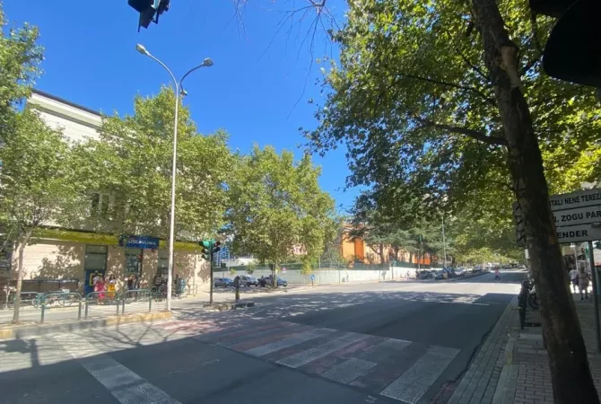 Business Property in Sale 2+1 in Tirana - 420,000 Euro