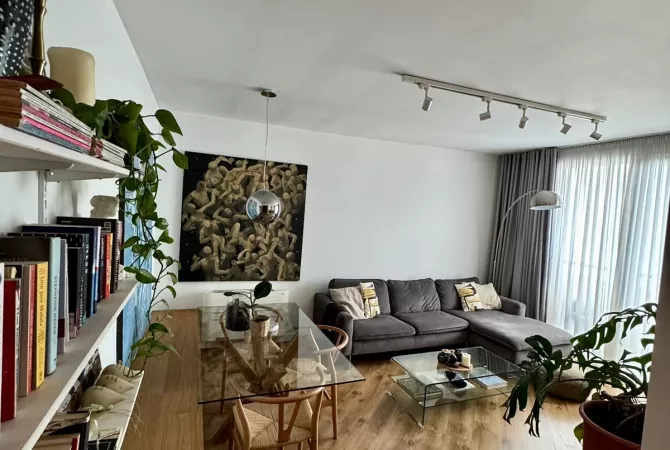 Shtepi me qera Apartament ne Tirane, 1+1, Mobilimi E mobiluar, Pagesa 900  Euro.