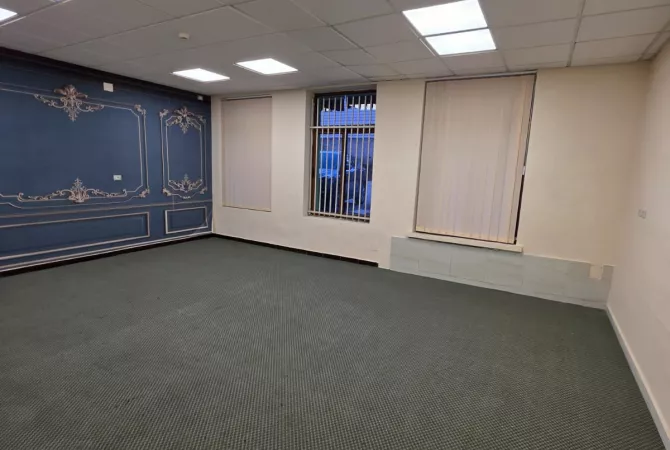 Qera, Ambient Biznesi, Kombinat, Tirana - 800Euro | 650 m2