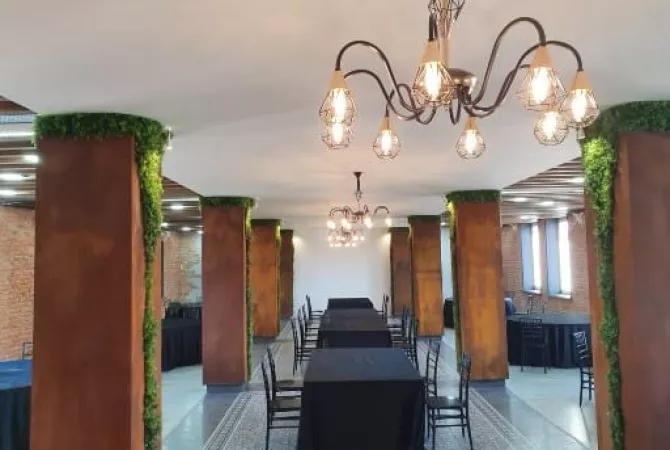 Qera, Ambient Biznesi, Kombinat, Tirana - 2000€ | 650 m²