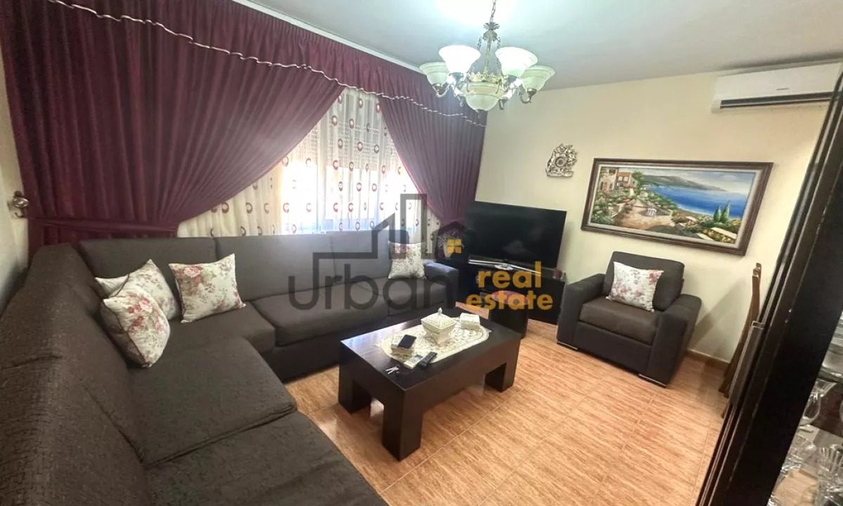 Shtepi me qera Apartament ne Tirane, 2+1, Mobilimi E mobiluar, Pagesa 600  Euro.