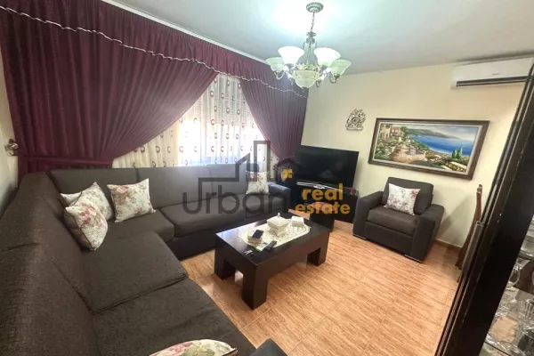 Qera, Apartament 2+1, Pazari i Ri, Tiranë - 600€ | 90 m²