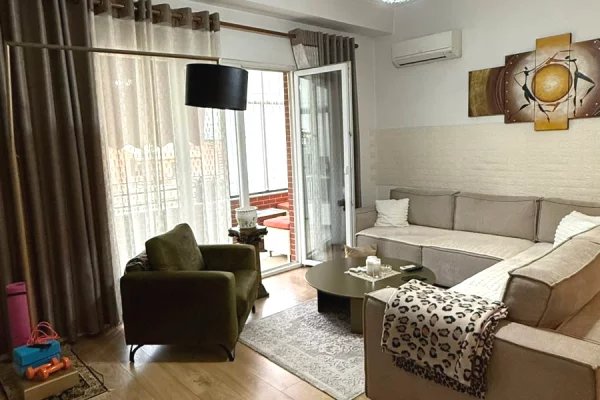 irane, shitet apartament 2+1+2 ballkone, Kati 1, 114 m² 170.000 € (Yzberisht)