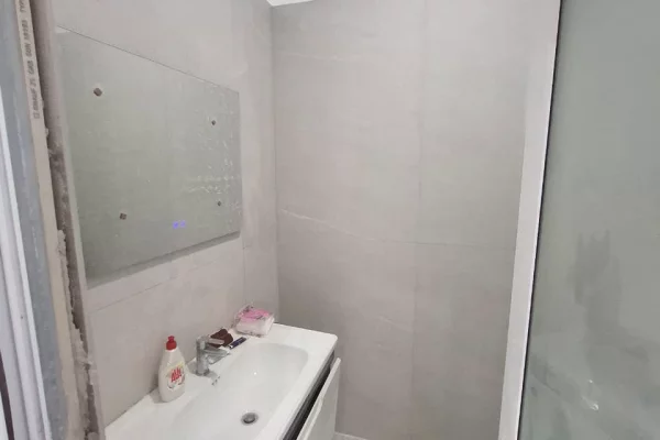 Business Property for Rent 1+1 in Tirana - 4,500 Euro