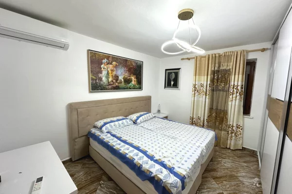 Shtepi me qera Apartament ne Tirane, 1+1, Mobilimi E mobiluar, Pagesa 480  Euro.