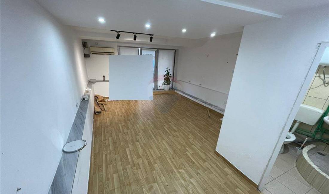 QIRA AMBIENT BIZNESI QENDER !