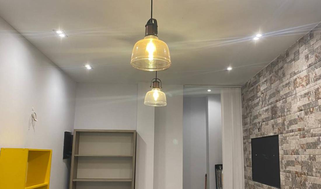 JEPET DYQAN ME QERA TEK KOMUNA E PARISIT 200Euro