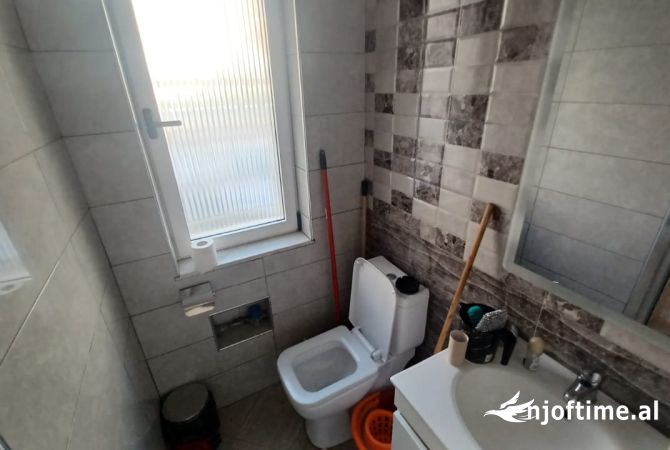 Business Property in Sale 1+1 in Tirana - 145,000 Euro