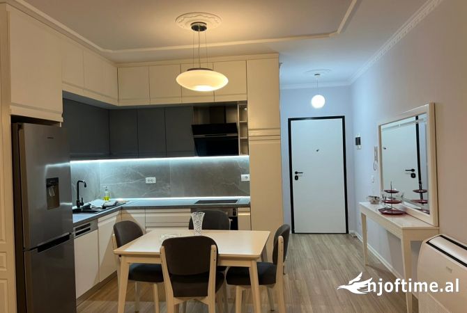 Ne Don Bosko, Tek Kompleksi Fiori Di Bosko, Jepet Me Qira Apartament 2+1+2, Totalisht I Investuar !