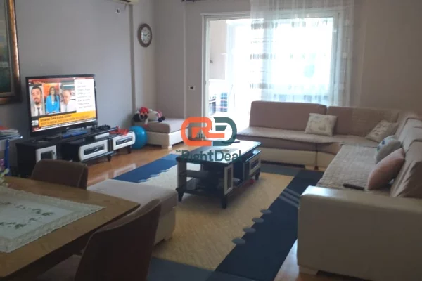 Shtepi ne shitje 2+1 ne Tirane - 240,000 Euro