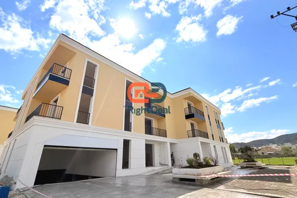 Okazion Kleringu !! Te Shehu Rezidence, Shitet Apartament 2+1, Me Planimetri Perfekte !!