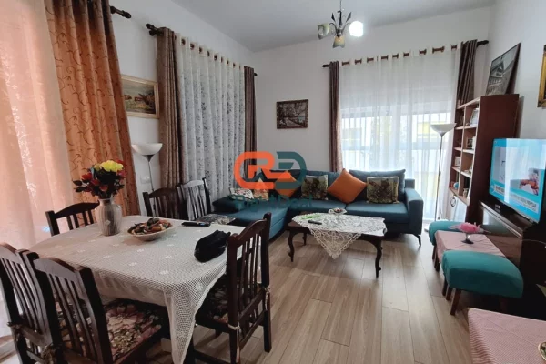 Shtepi ne shitje 2+1 ne Tirane - 150,000 Euro