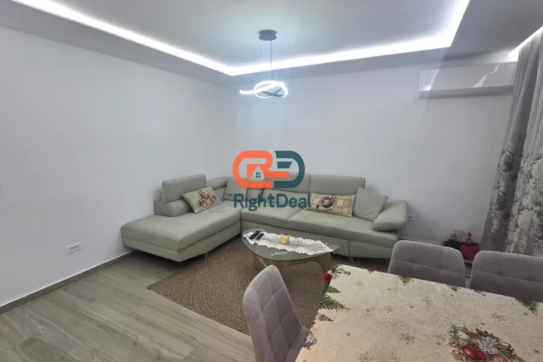 Shtepi ne shitje 2+1 ne Tirane - 200,000 Euro