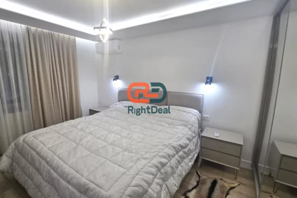 Shtepi ne shitje Apartament ne Tirane, 2+1, Mobilimi E mobiluar, Pagesa 200,000  Euro.