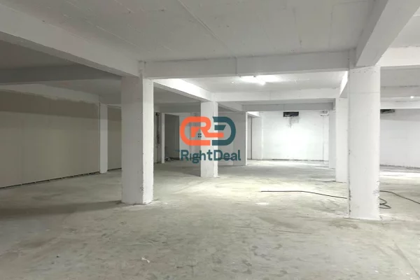 Prane QTU, Jepet Me Qira, Ambient Per Tipologji Te Ndryshme Biznesi!!!