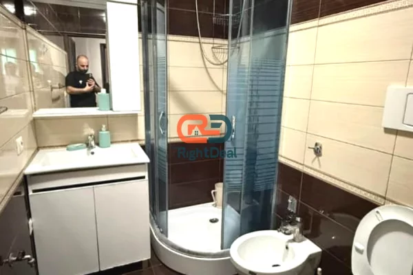 Shtepi me qera Apartament ne Tirane, 2+1, Mobilimi E mobiluar, Pagesa 750  Euro.
