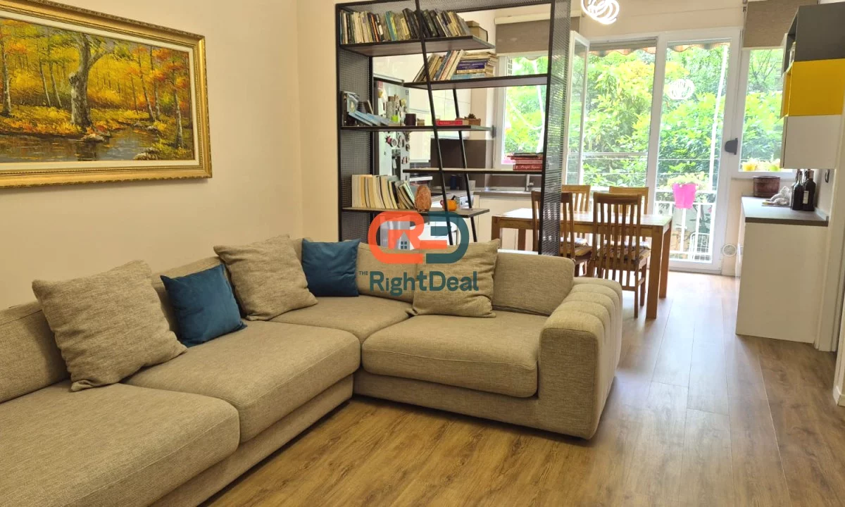 Shtepi ne shitje Apartament ne Tirane, 2+1, Mobilimi E mobiluar, Pagesa 189,000  Euro.