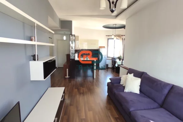 Shtepi me qera Apartament ne Tirane, 2+1, Mobilimi E mobiluar, Pagesa 700  Euro.