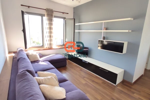 Tek ATSH, Jepet Me Qira Apartament 2+1, Me Pamje Fantastike !!