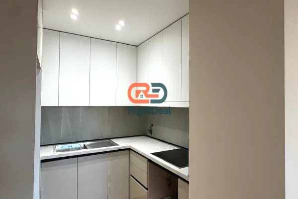 Shtepi ne shitje Apartament ne Tirane, 2+1, Mobilimi Pjeserisht e mobiluar, Pagesa 190,000  Euro.
