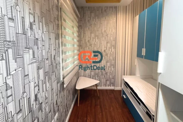 Shtepi ne shitje Apartament ne Tirane, 2+1, Mobilimi E mobiluar, Pagesa 235,000  Euro.