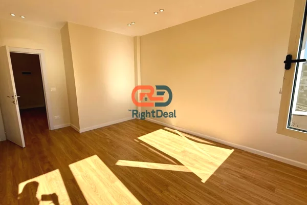 Shtepi ne shitje Apartament ne Tirane, 1+1, Mobilimi Bosh, pa mobiluar, Pagesa 175,000  Euro.